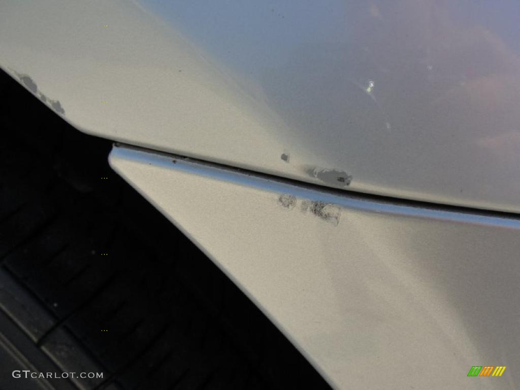 2004 Sebring LX Sedan - Bright Silver Metallic / Dark Slate Gray photo #28