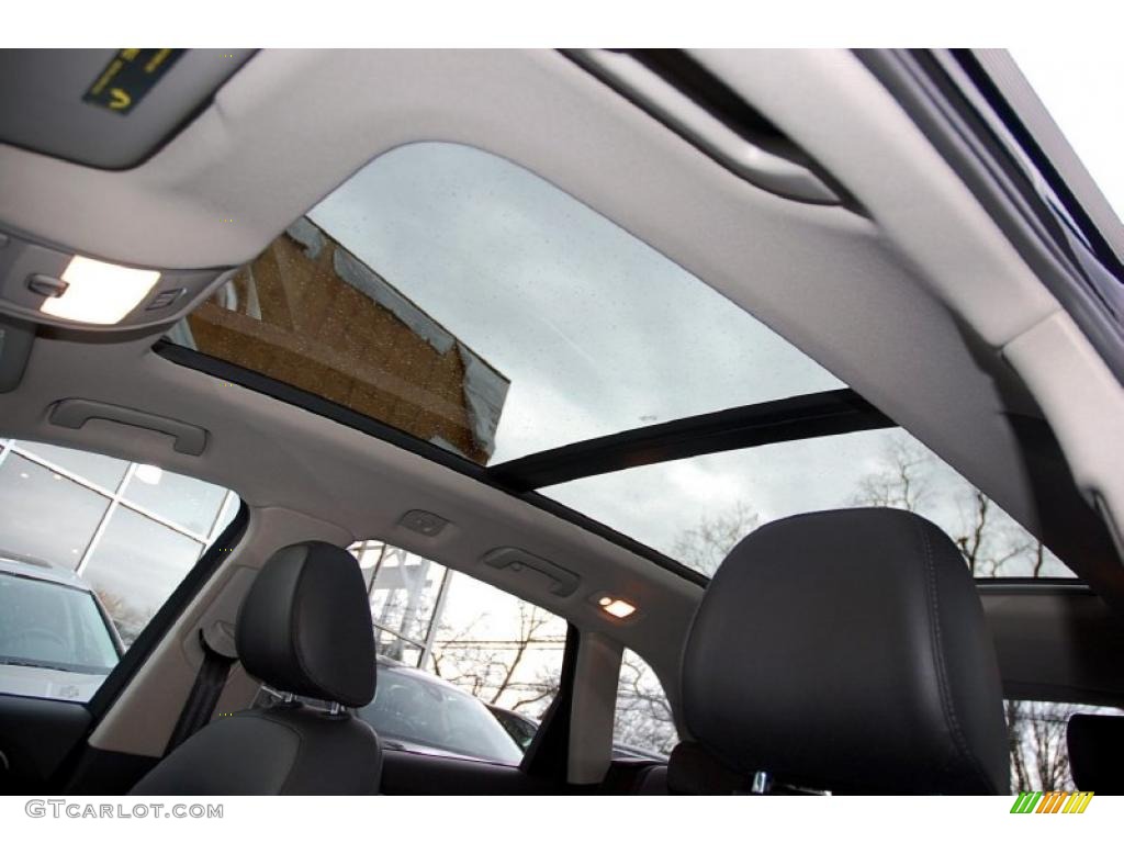 2010 Audi Q5 3.2 quattro Sunroof Photo #47935932