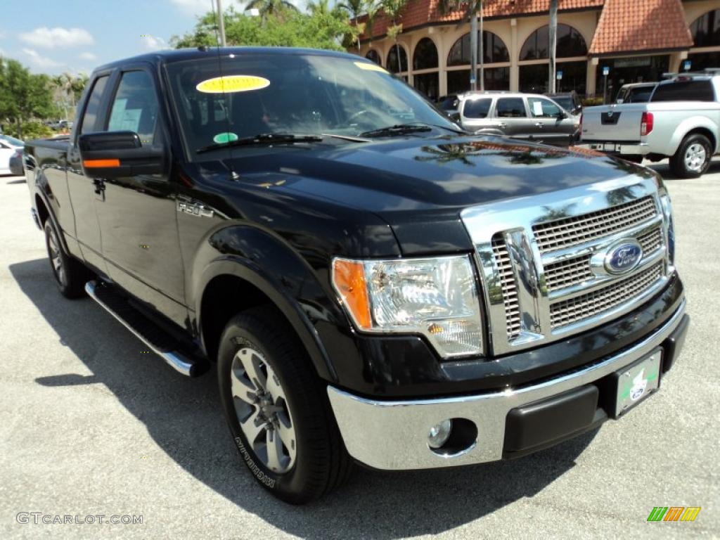 2010 F150 Lariat SuperCab - Tuxedo Black / Black photo #2