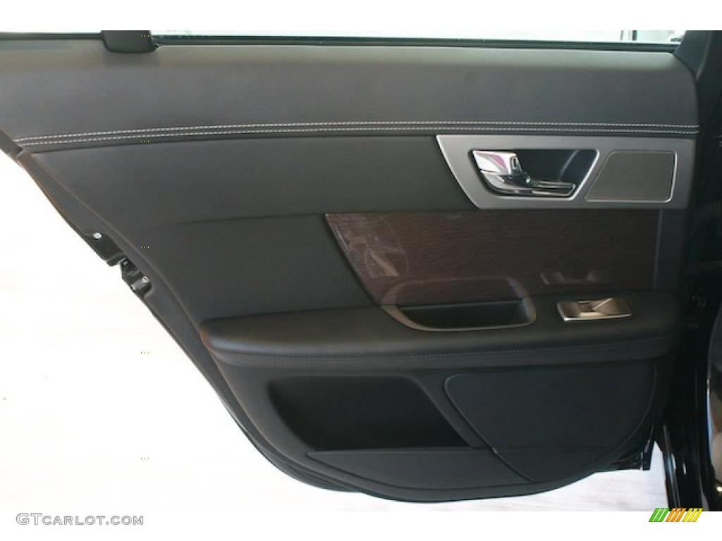 2010 Jaguar XF XF Supercharged Sedan Warm Charcoal Door Panel Photo #47939121