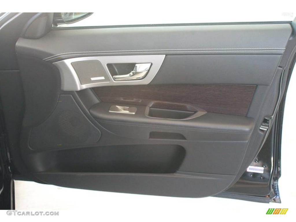 2010 Jaguar XF XF Supercharged Sedan Warm Charcoal Door Panel Photo #47939151