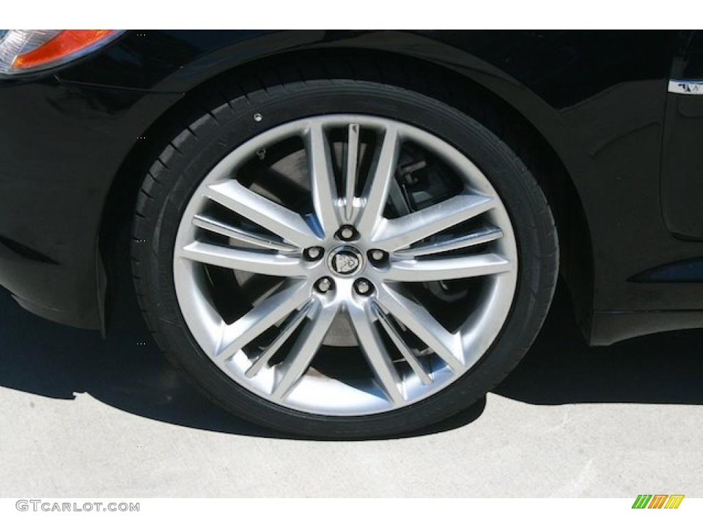 2010 Jaguar XF XF Supercharged Sedan Wheel Photo #47939190