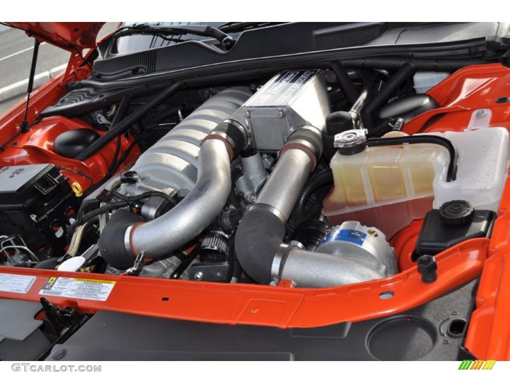 2009 Dodge Challenger SRT8 6.1 Liter SRT HEMI OHV 16-Valve V8 Engine Photo #47939499