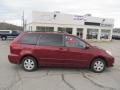 2004 Salsa Red Pearl Toyota Sienna XLE  photo #2