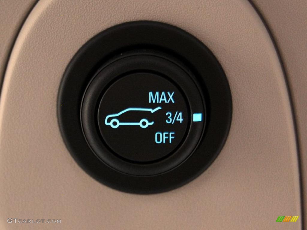 2010 Chevrolet Equinox LTZ AWD Controls Photo #47940498