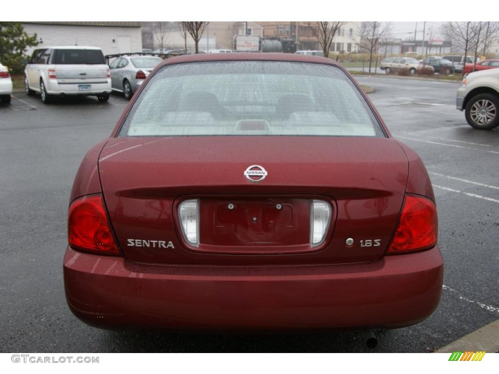 2005 Sentra 1.8 S - Inferno Red / Taupe photo #5