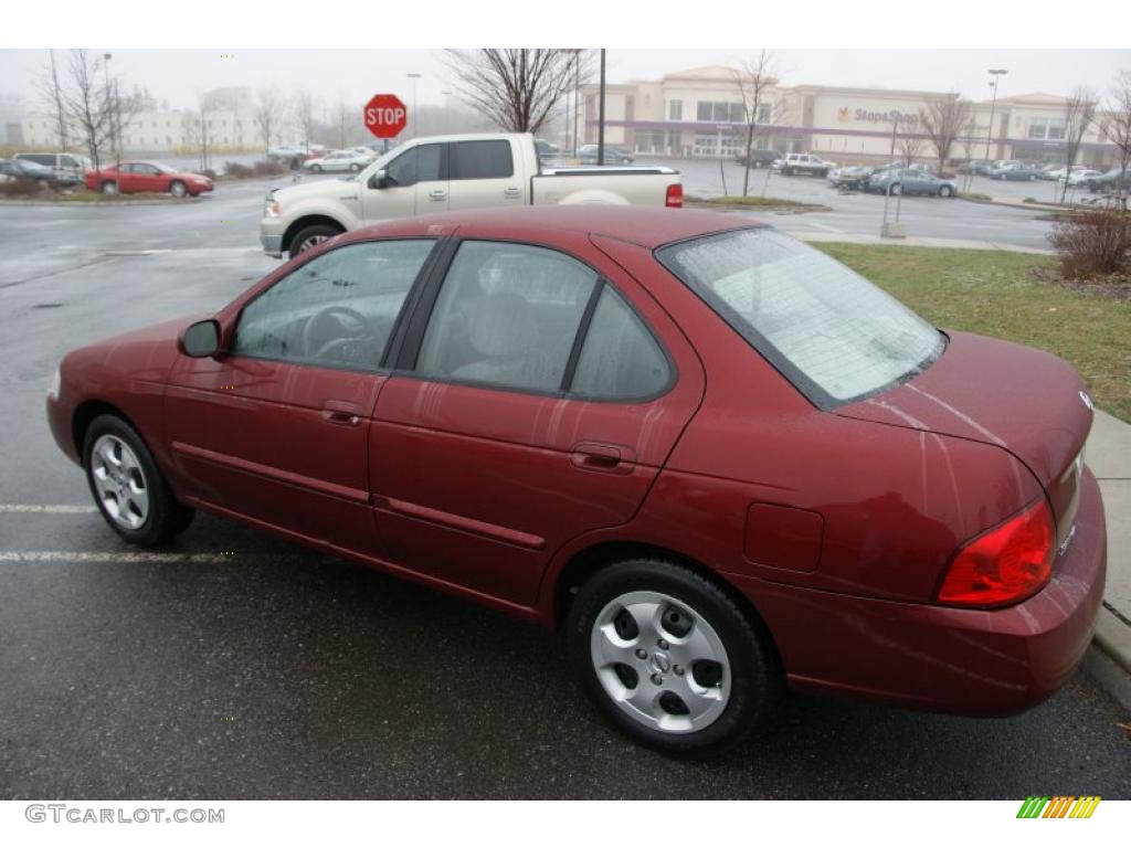 2005 Sentra 1.8 S - Inferno Red / Taupe photo #6