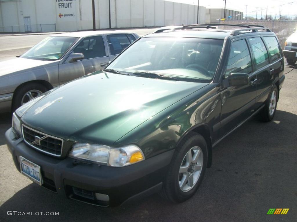 1998 V70 Turbo AWD - Emerald Green Pearl Metallic / Beige photo #1