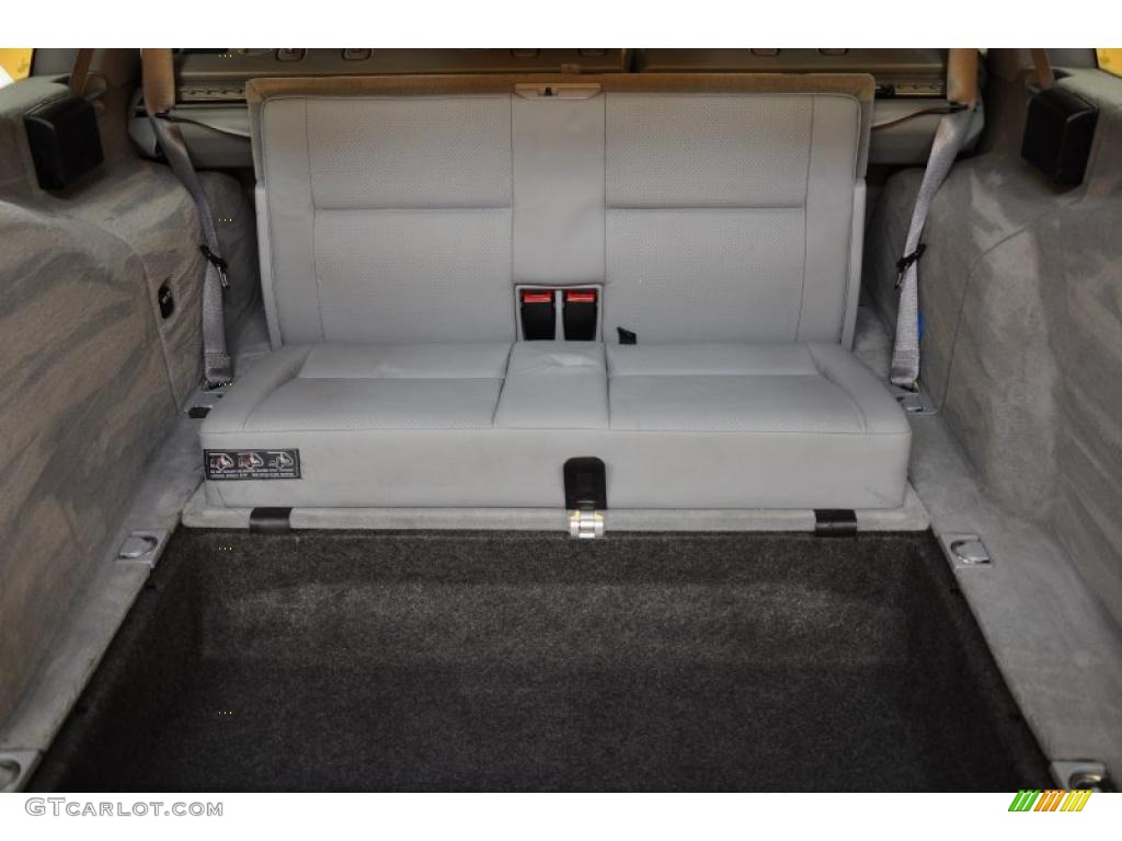 2002 Mercedes-Benz E 320 4Matic Wagon Trunk Photo #47945544
