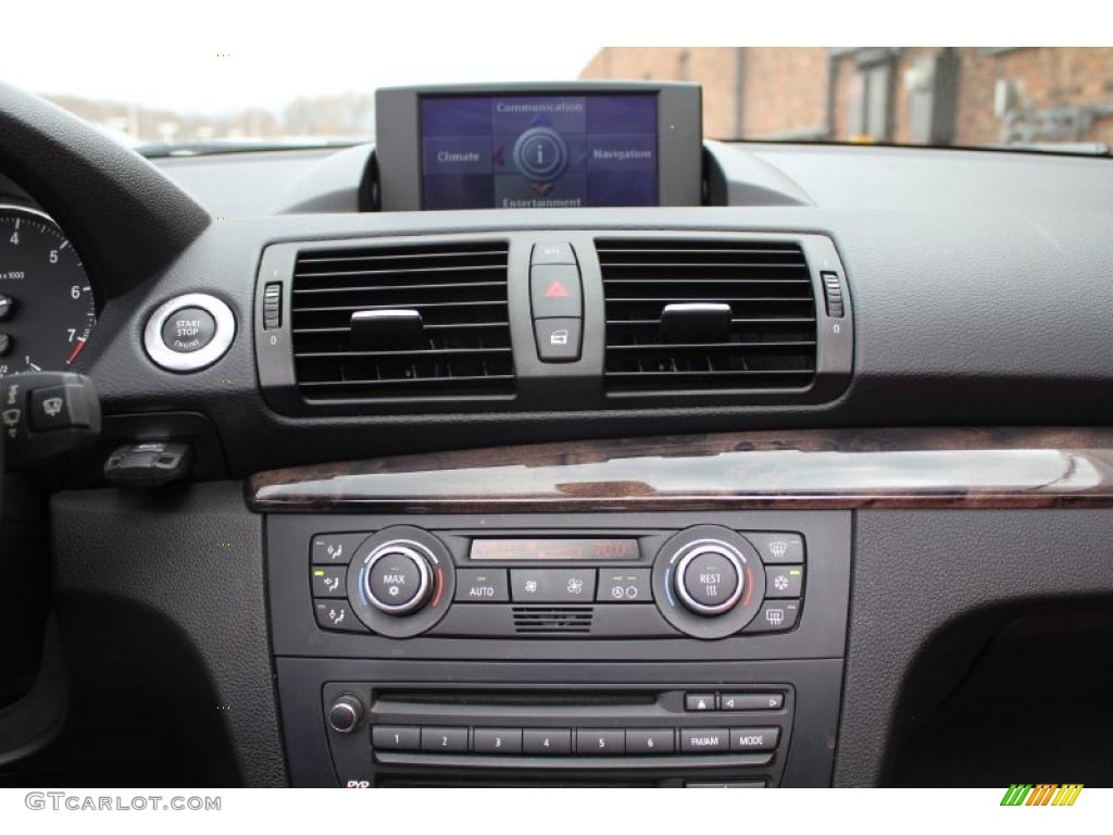 2008 BMW 1 Series 128i Convertible Controls Photo #47946646