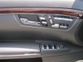 Black - S 550 Sedan Photo No. 6