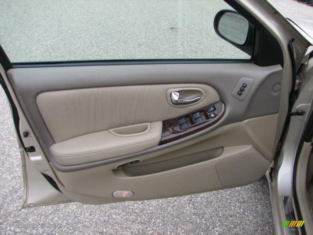 2000 Infiniti I 30 Door Panel Photos