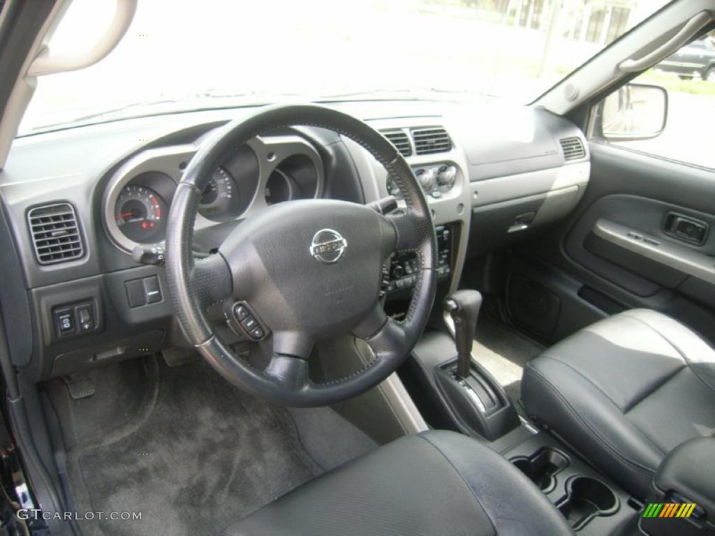 2003 Nissan Xterra SE V6 Supercharged Interior Color Photos