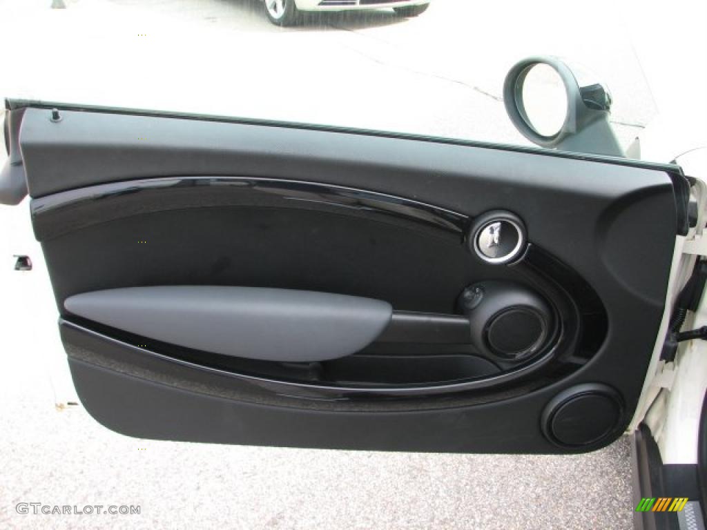 2008 Mini Cooper S Hardtop Lounge Carbon Black Door Panel Photo #47954175