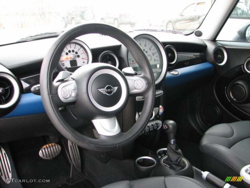 2008 Mini Cooper S Hardtop Grey/Black Steering Wheel Photo #47954298