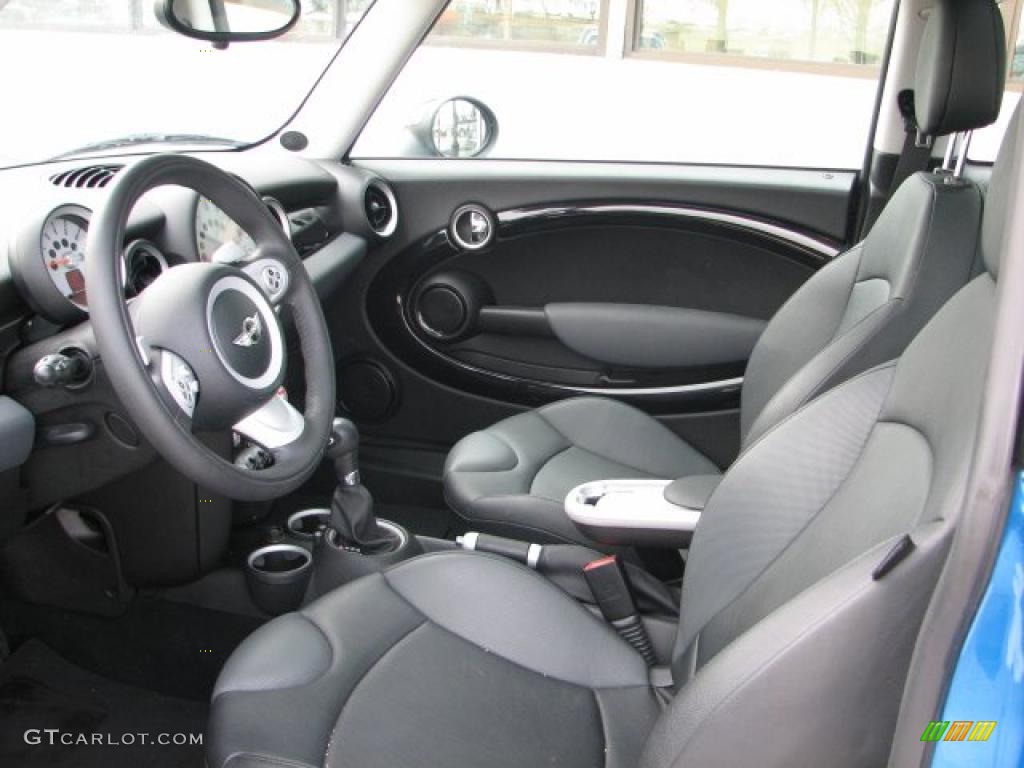 Grey/Black Interior 2008 Mini Cooper S Hardtop Photo #47954415