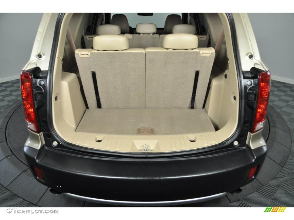 2008 Suzuki XL7 Limited AWD Trunk Photo #47955864