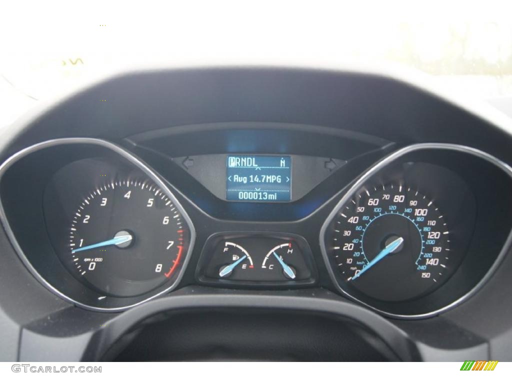 2012 Ford Focus SE Sedan Gauges Photo #47956170