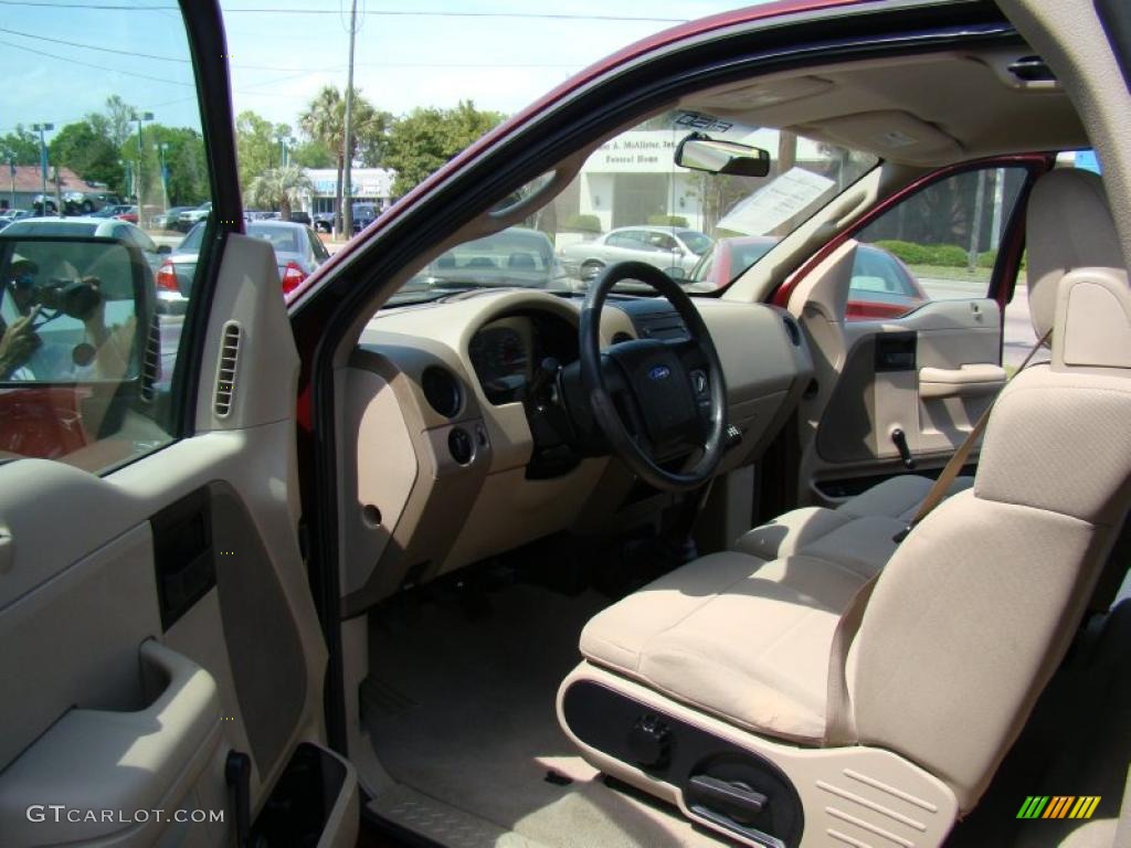 2006 F150 XL Regular Cab - Dark Toreador Red Metallic / Tan photo #9