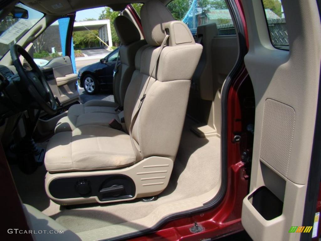 2006 F150 XL Regular Cab - Dark Toreador Red Metallic / Tan photo #11