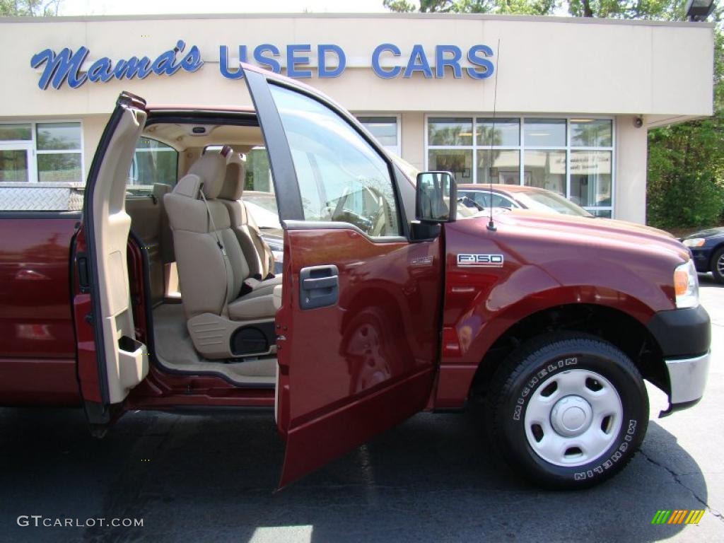 2006 F150 XL Regular Cab - Dark Toreador Red Metallic / Tan photo #13