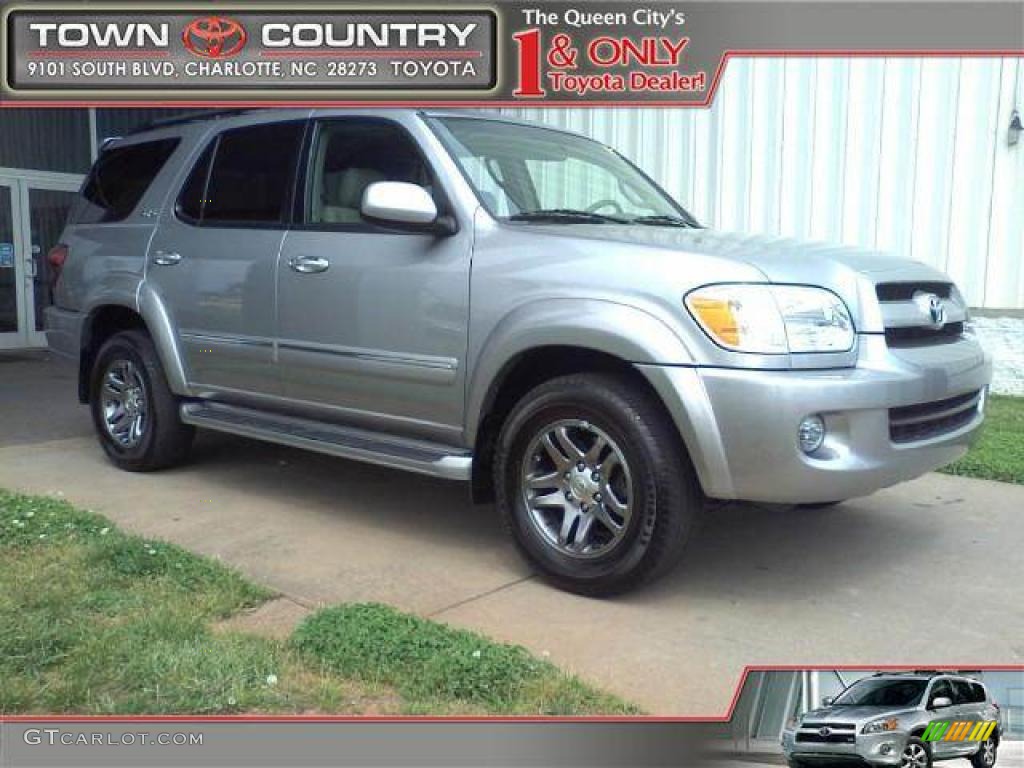 2007 Sequoia SR5 - Phantom Gray Pearl / Taupe photo #1