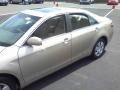 Desert Sand Mica - Camry LE Photo No. 20