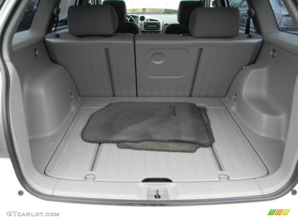 2006 Matrix  - Super White / Stone Gray photo #5