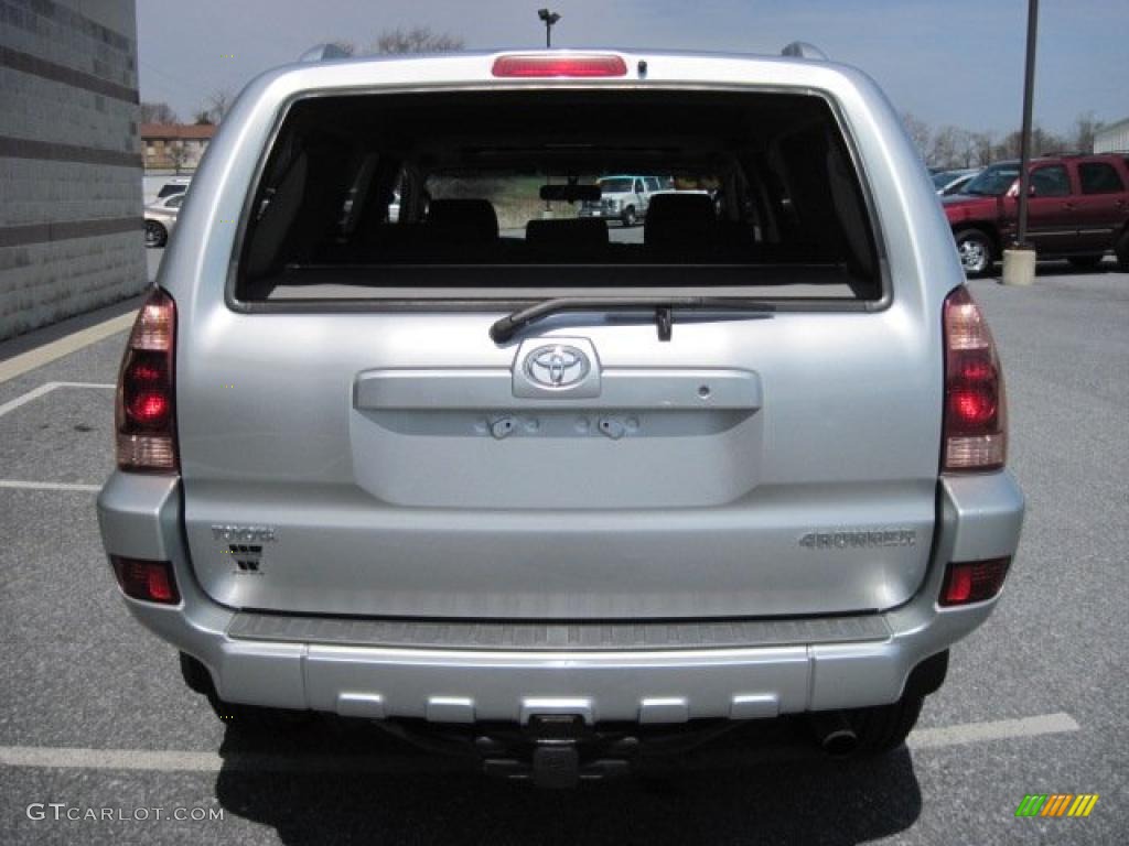 2005 4Runner Sport Edition - Titanium Metallic / Dark Charcoal photo #9