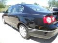 Deep Black - Passat 2.0T Sedan Photo No. 5