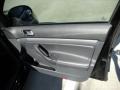 Black - Jetta SE Sedan Photo No. 15