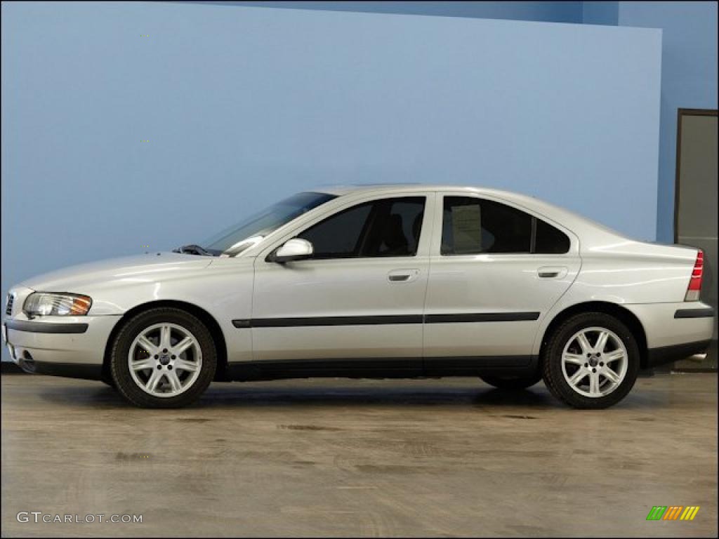 Silver Metallic 2002 Volvo S60 2.4T Exterior Photo #47962596