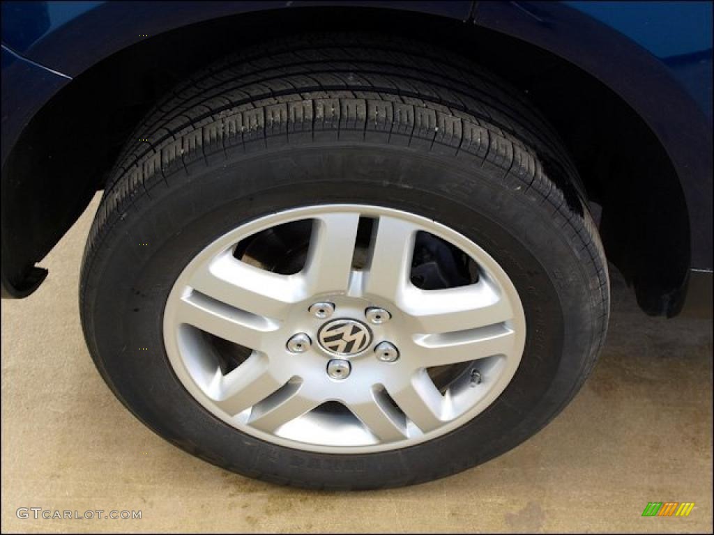 2004 Volkswagen Touareg V8 Wheel Photo #47962764