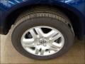 2004 Volkswagen Touareg V8 Wheel and Tire Photo