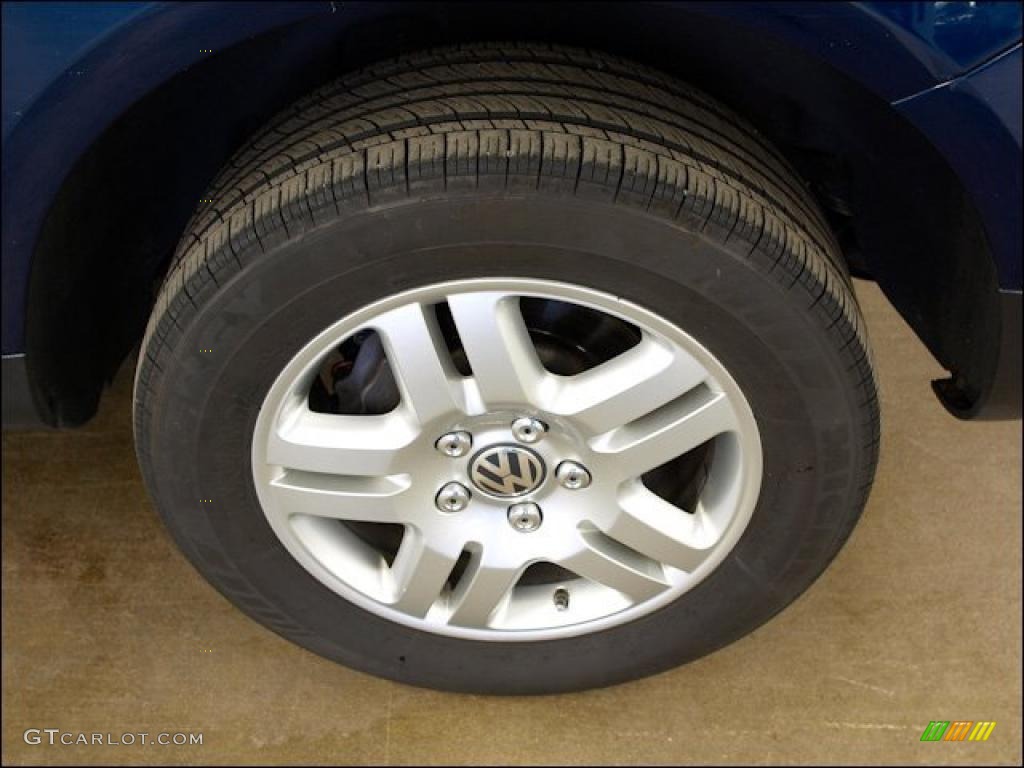2004 Volkswagen Touareg V8 Wheel Photo #47962785