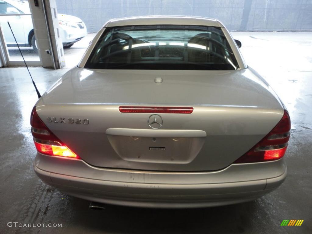 2004 SLK 320 Roadster - Brilliant Silver Metallic / Charcoal photo #5