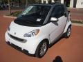 Crystal White 2010 Smart fortwo passion cabriolet