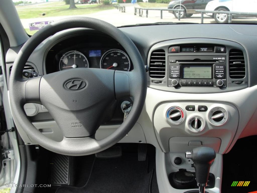 2011 Hyundai Accent GLS 4 Door Gray Dashboard Photo #47967866