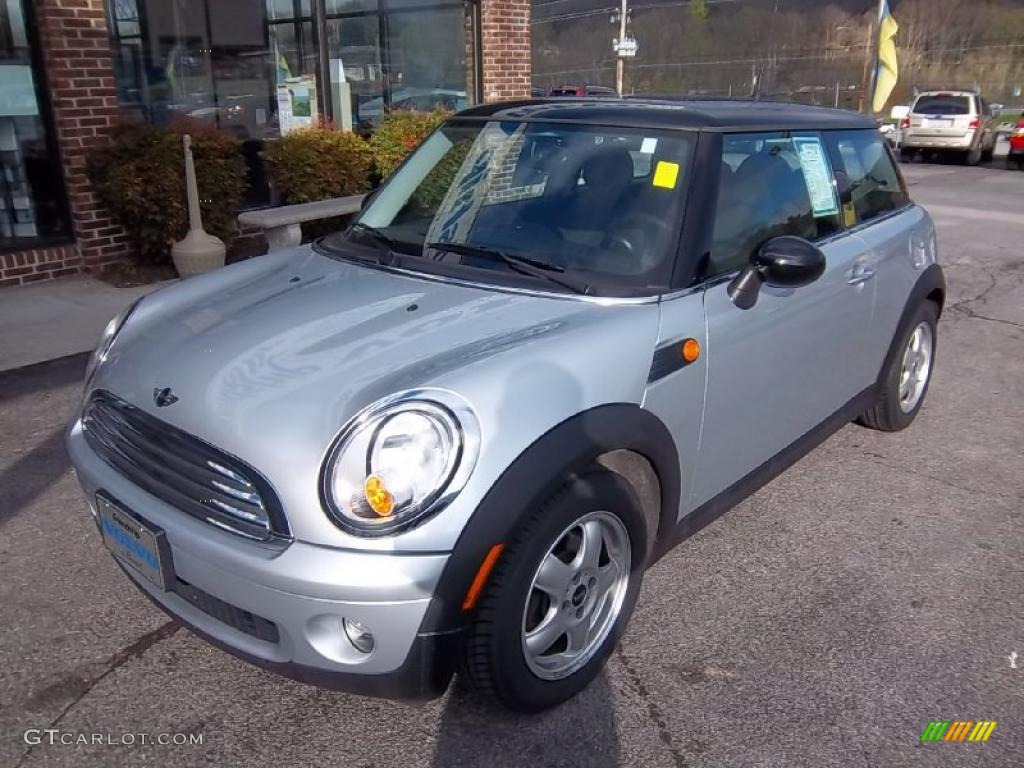 2008 Cooper Hardtop - Pure Silver Metallic / Grey/Black photo #2