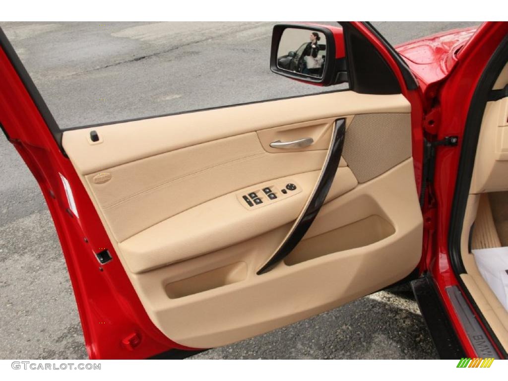 2007 BMW X3 3.0si Sand Beige Door Panel Photo #47973305