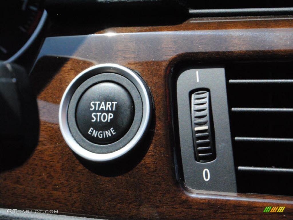 2010 3 Series 328i Sports Wagon - Monaco Blue Metallic / Chestnut Brown Dakota Leather photo #25