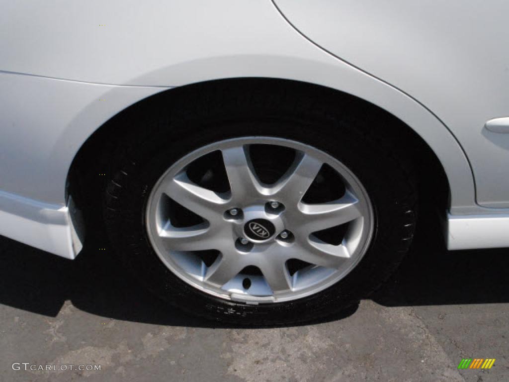 2006 Spectra Spectra5 Hatchback - Clear White / Gray photo #7