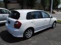 Clear White - Spectra Spectra5 Hatchback Photo No. 8