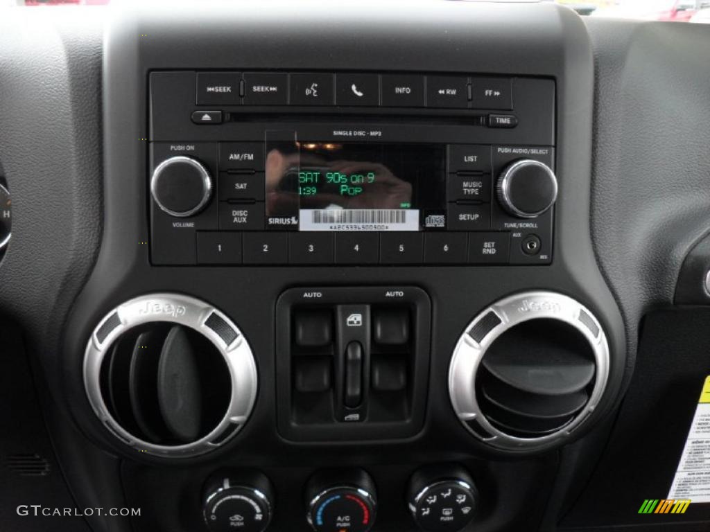 2011 Jeep Wrangler Unlimited Sahara 70th Anniversary 4x4 Controls Photo #47979683