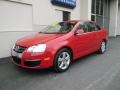 Salsa Red - Jetta SE Sedan Photo No. 2