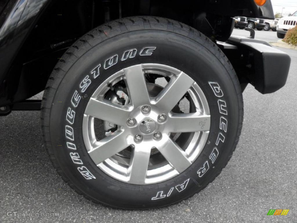 2011 Jeep Wrangler Unlimited Sahara 70th Anniversary 4x4 Wheel Photo #47979860