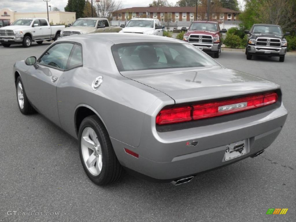 2011 Challenger SE - Billet Metallic / Dark Slate Gray photo #2