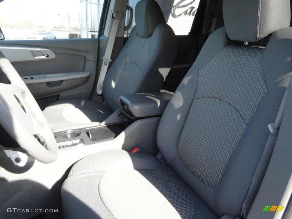 2010 Traverse LS - Silver Ice Metallic / Ebony photo #14