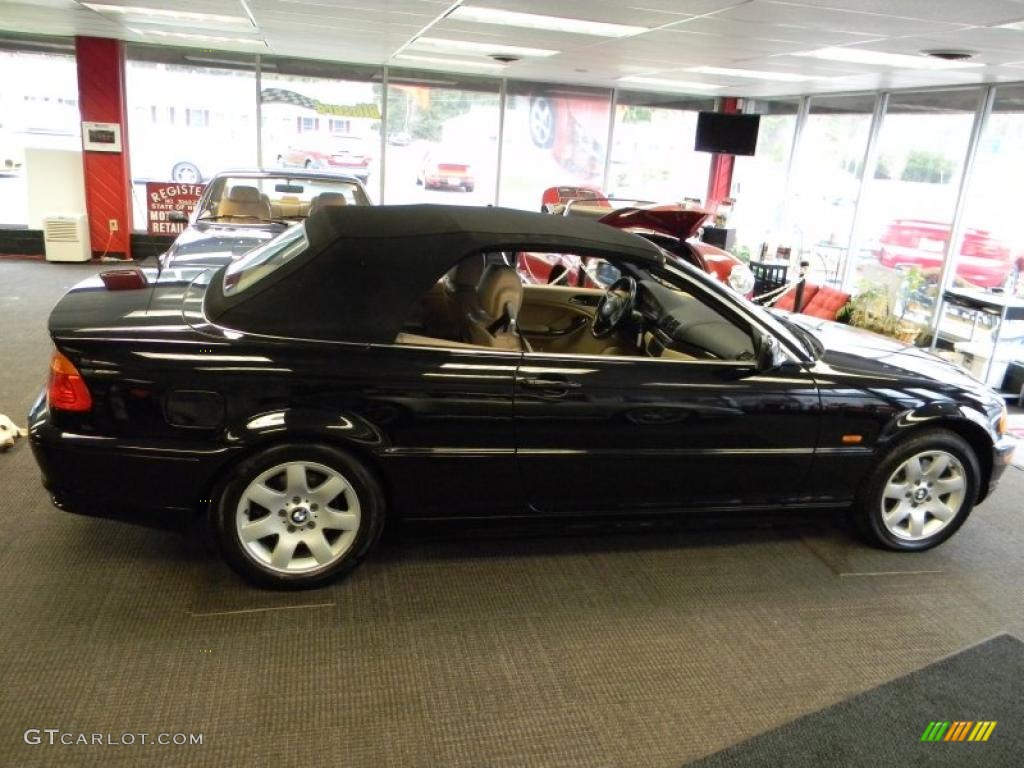 2001 3 Series 325i Convertible - Black Sapphire Metallic / Black photo #8