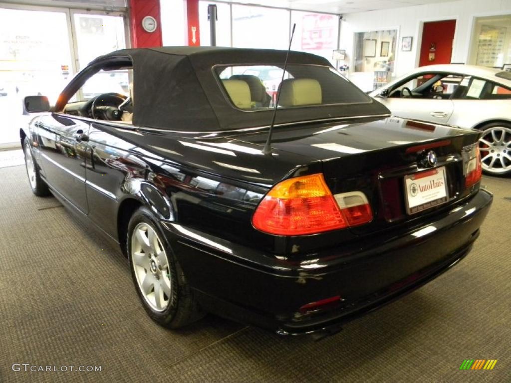 2001 3 Series 325i Convertible - Black Sapphire Metallic / Black photo #11